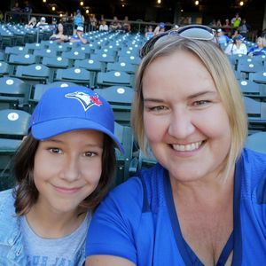 Meet your Posher, Christin